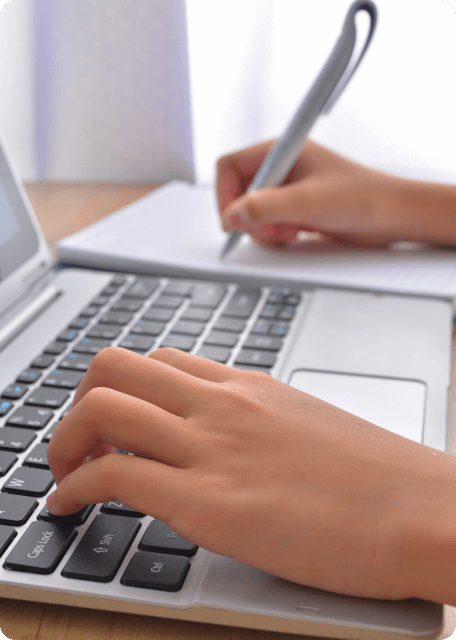 High-quality documentation technical translation for manuals, guides, and software localization.